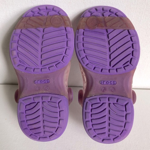 Crocs Toddler Adrina Hearts Sandals - Picture 8 of 9